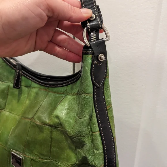 Vintage DOONEY and BOURKE green reptile print leather bag